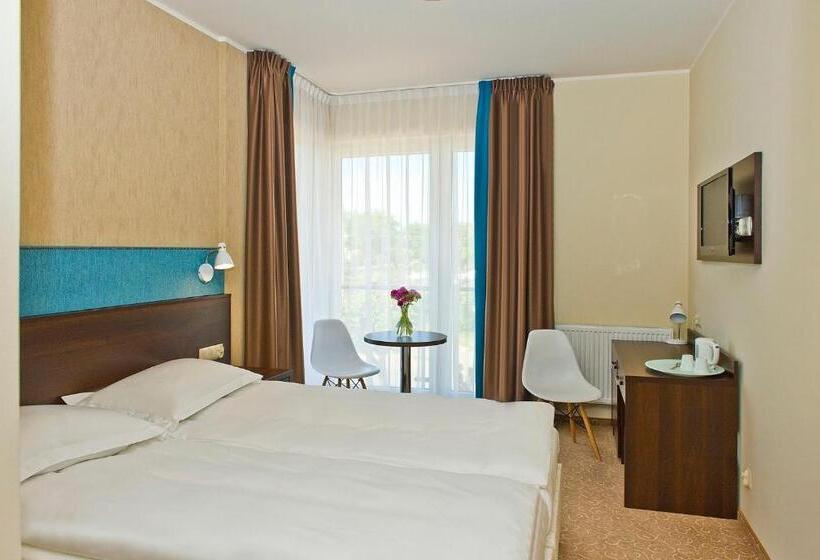 اتاق استاندارد سه نفره, Pensjonat Luan