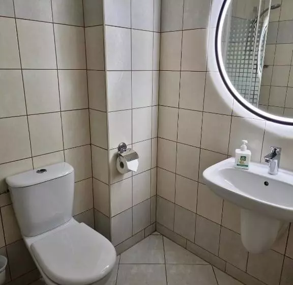 Standard-huone Järvinäkymä, Przylądek Daglezja Nad Jeziorem Kórnickim