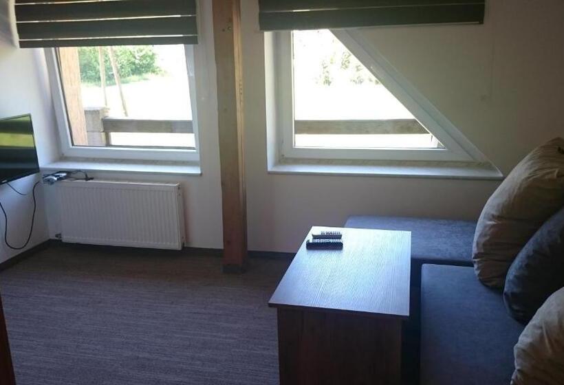 带2个卧室的公寓, Restauracja Ibiza