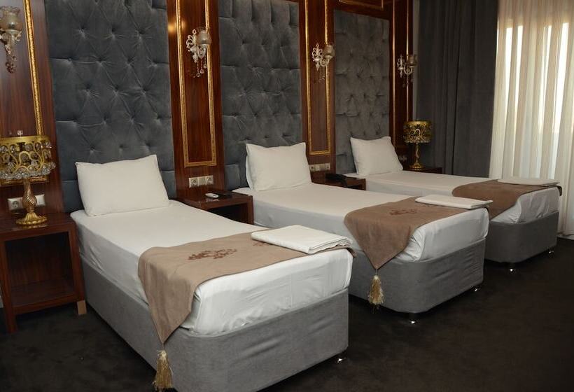 اتاق استاندارد سه نفره, Sahra Airport