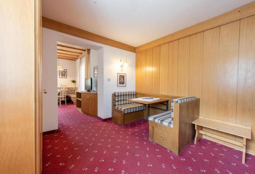 Номер Стандарт Трехместный, Stilfserhof