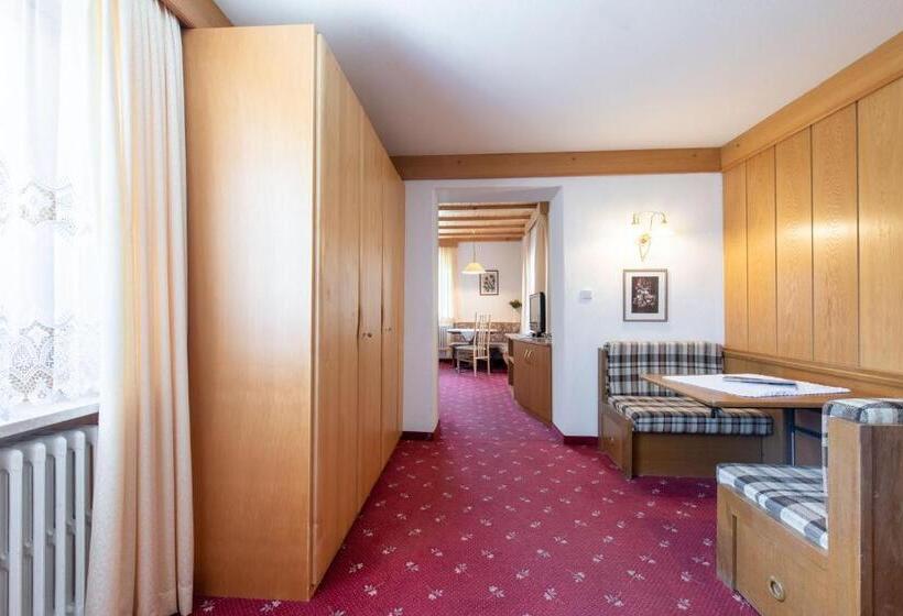 Номер Стандарт Трехместный, Stilfserhof