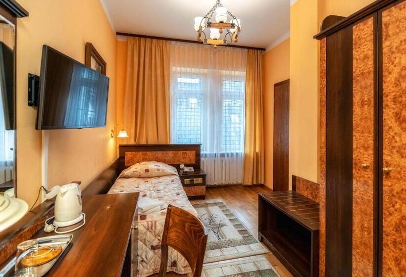 اتاق استاندارد یک نفره, Zespół Dolina Białego   Willa Pan Tadeusz