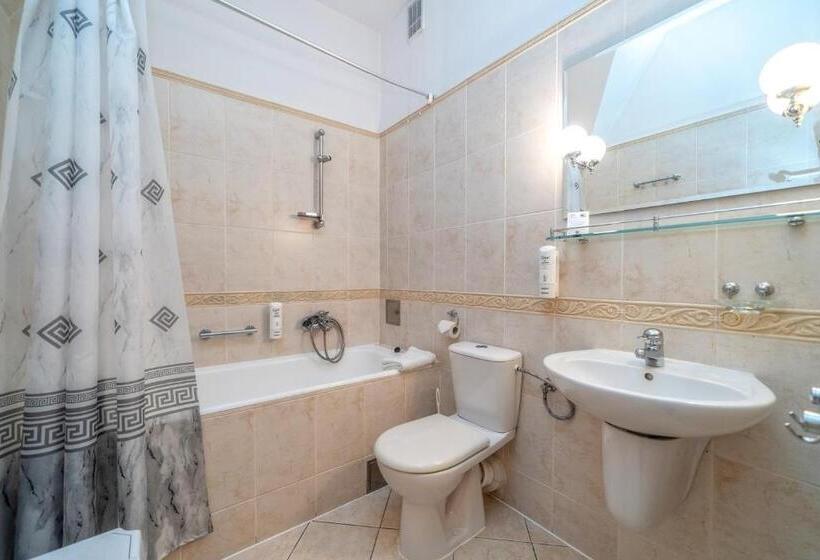 اتاق استاندارد, Zespół Dolina Białego   Willa Pan Tadeusz