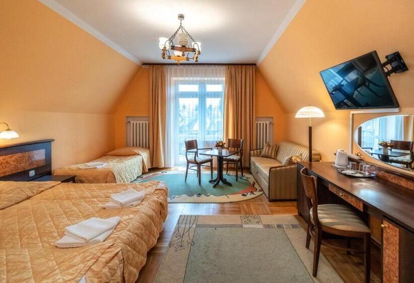 اتاق استاندارد سه نفره, Zespół Dolina Białego   Willa Pan Tadeusz