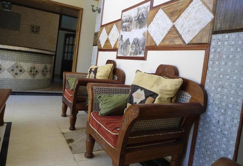 اتاق لوکس, Lambada Holiday Resort