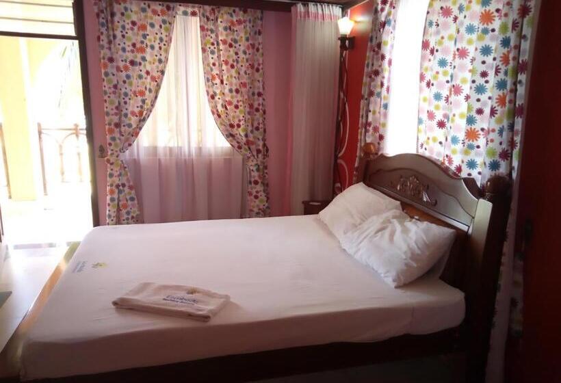 اتاق استاندارد یک نفره, Lambada Holiday Resort