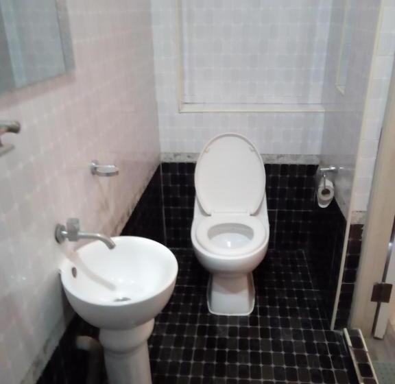 اتاق استاندارد یک نفره, Lambada Holiday Resort