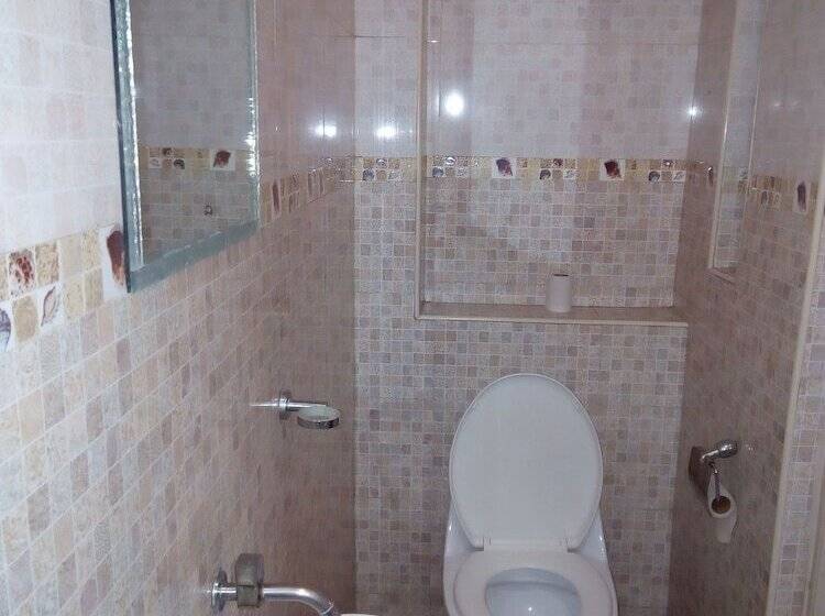 اتاق استاندارد یک نفره, Lambada Holiday Resort