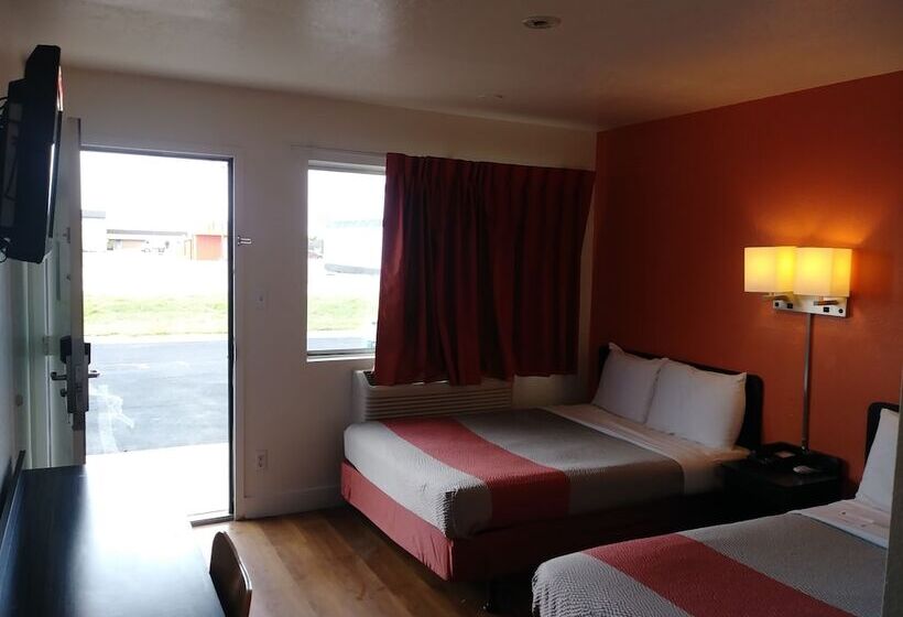 חדר סטנדרט שתי מיטות זוגיות, Motel 6goodland, Ks