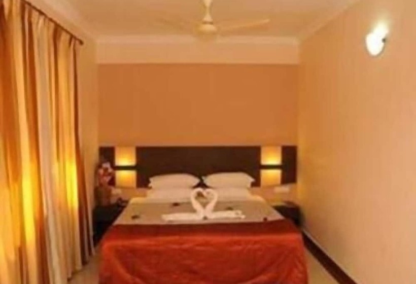 Семейный Номер, The Pentacon A Resort