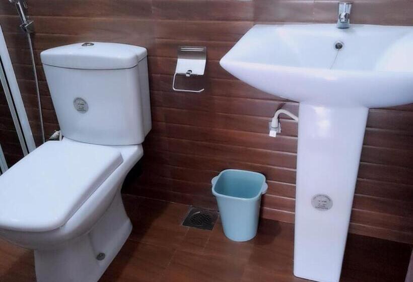 豪华家庭房间, Seven Heaven