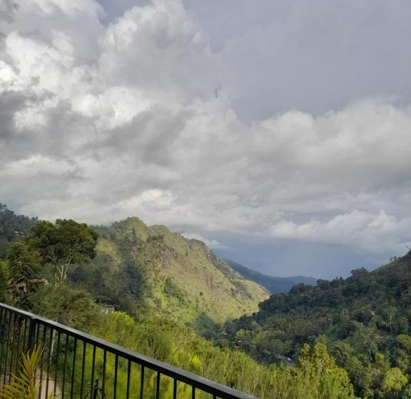 标准间带山景, Seven Heaven