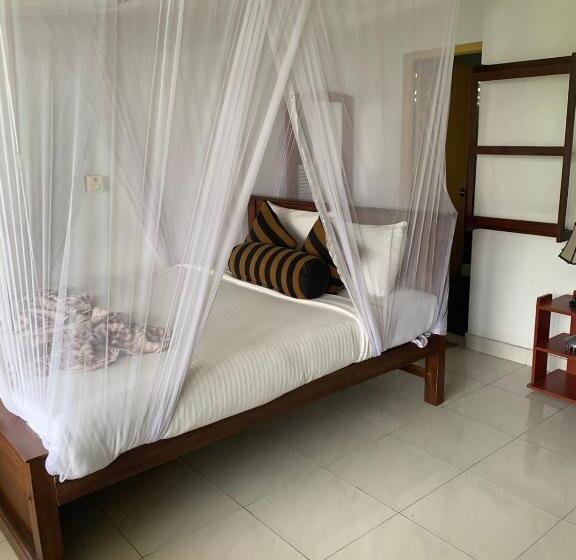 标准间带山景, Seven Heaven