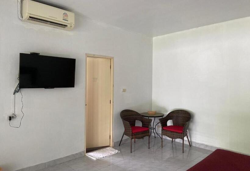 Balkonlu Standart Oda, The Sandy House Khaolak