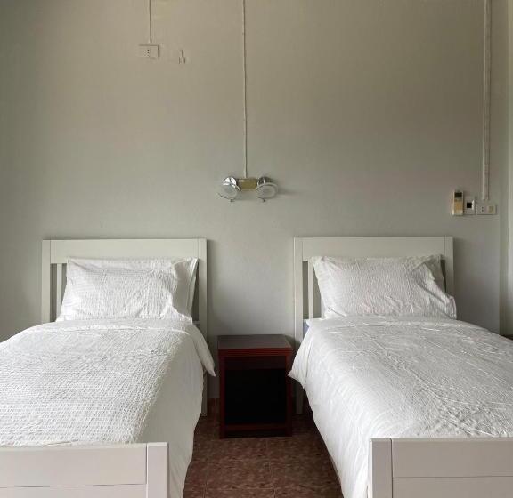 Dağ Manzaralı Standart Oda, The Sandy House Khaolak