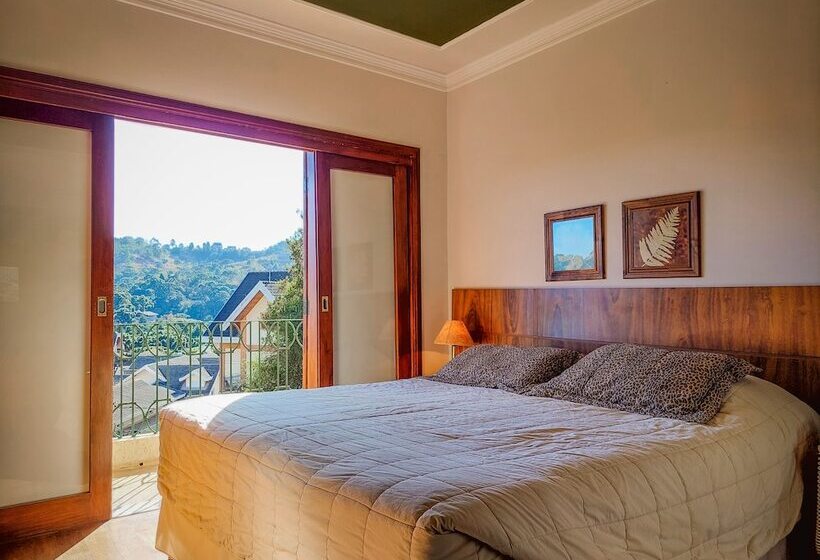 اتاق لوکس, Pousada Victoria Villa By Nacional Inn   A 800 Metros Da Vila Capivari