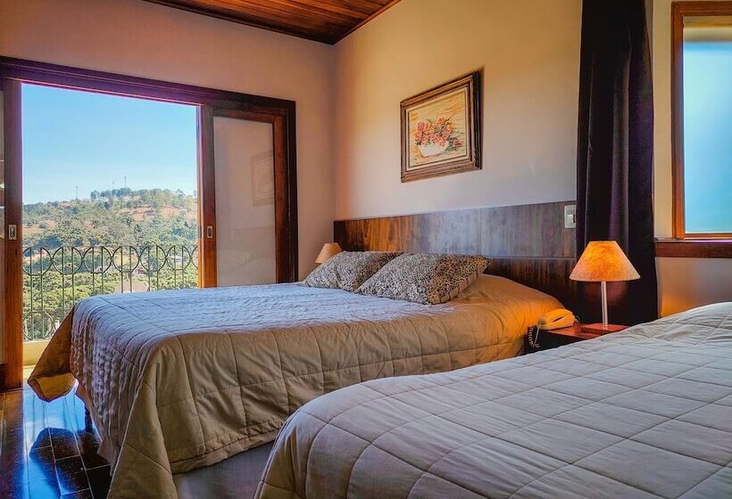 디럭스 트리플 룸, Pousada Victoria Villa By Nacional Inn A 800 Metros Da Vila Capivari