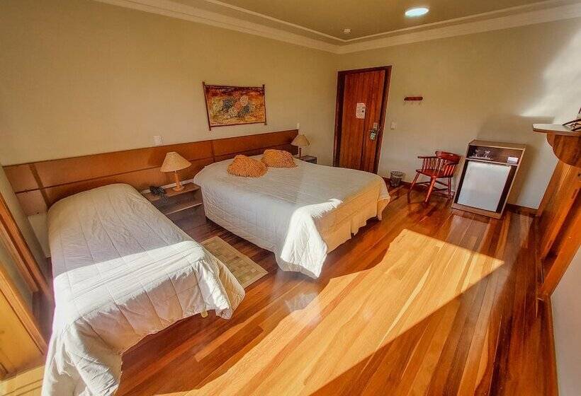 اتاق استاندارد سه نفره, Pousada Victoria Villa By Nacional Inn   A 800 Metros Da Vila Capivari