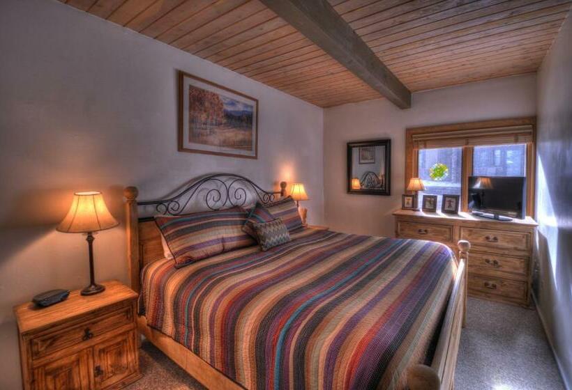 침실 2개 디럭스 아파트, Aspenwood Coraltree Residence Collection