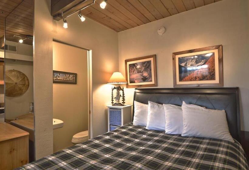 Студия Deluxe, Aspenwood   Coraltree Residence Collection