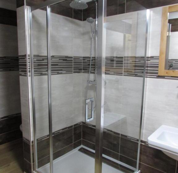 2침실 아파트 정원 전망, Penzion Brnenka