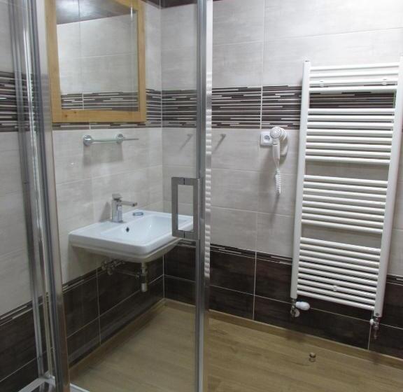 2침실 아파트 정원 전망, Penzion Brnenka