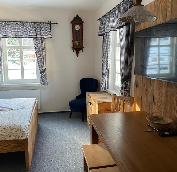 침실 1개 아파트, Penzion Brnenka