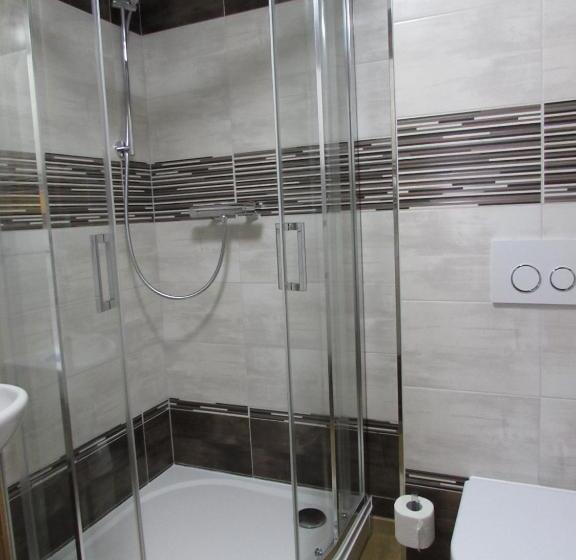 스탠다드 트리플 발코니 룸, Penzion Brnenka