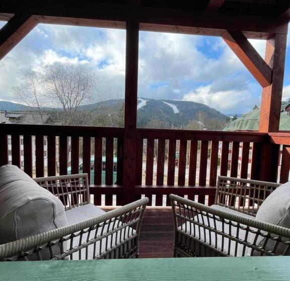 스탠다드 트리플 발코니 룸, Penzion Brnenka