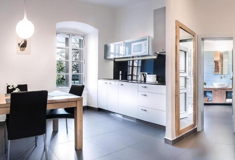 １ベッドルームアパートメント, Pension Athanor