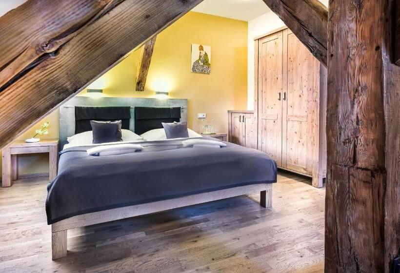 スタンダードルーム, Pension Athanor