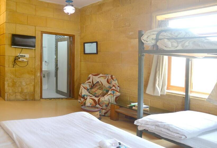 ファミリールーム, Wonbin Safari Jaisalmer