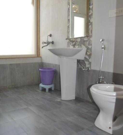 キングサイズベッドのデラックススイート, Wonbin Safari Jaisalmer