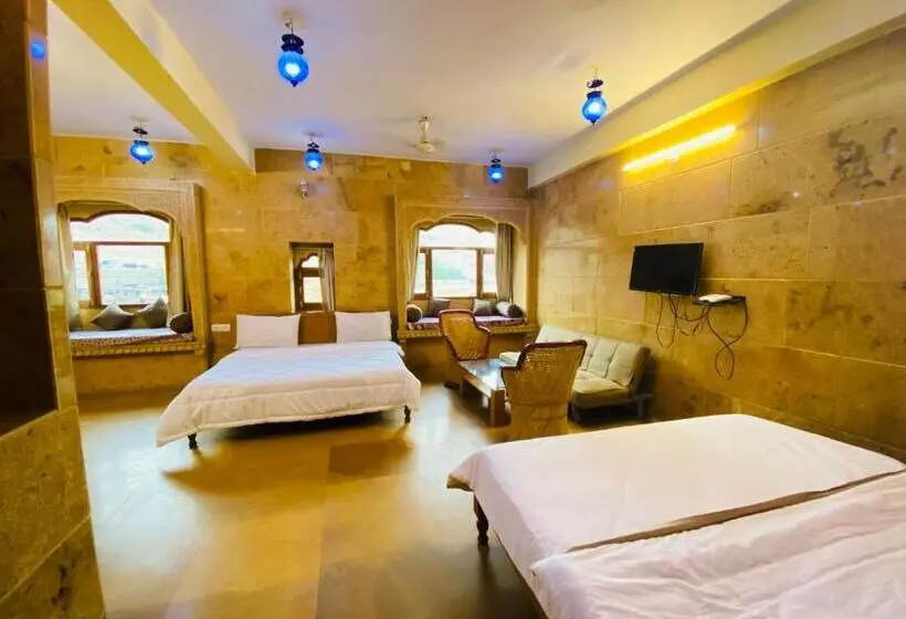 Sviitti Parveke, Wonbin Safari Jaisalmer
