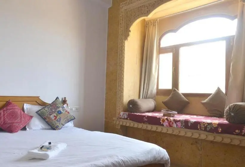 Deluxe-huone Parveke, Wonbin Safari Jaisalmer
