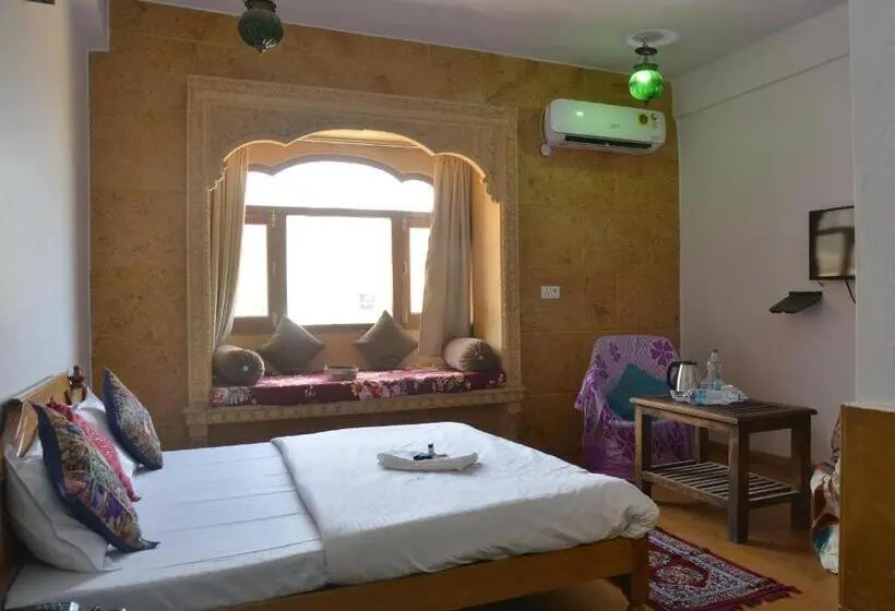 Deluxe-huone Parveke, Wonbin Safari Jaisalmer