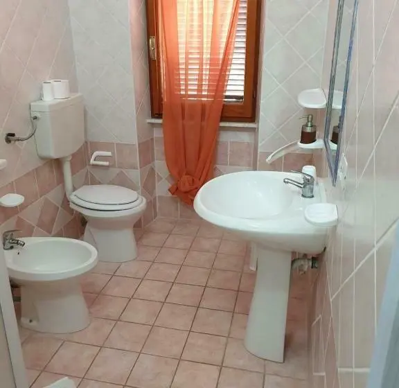 スタンダードルーム, Guest House Tra Rocce E Mare