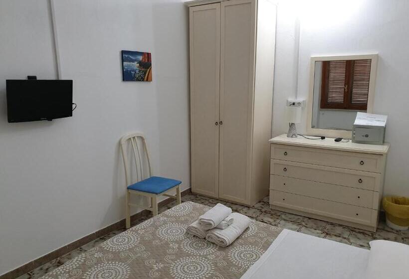 اتاق استاندارد, Guest House Tra Rocce E Mare