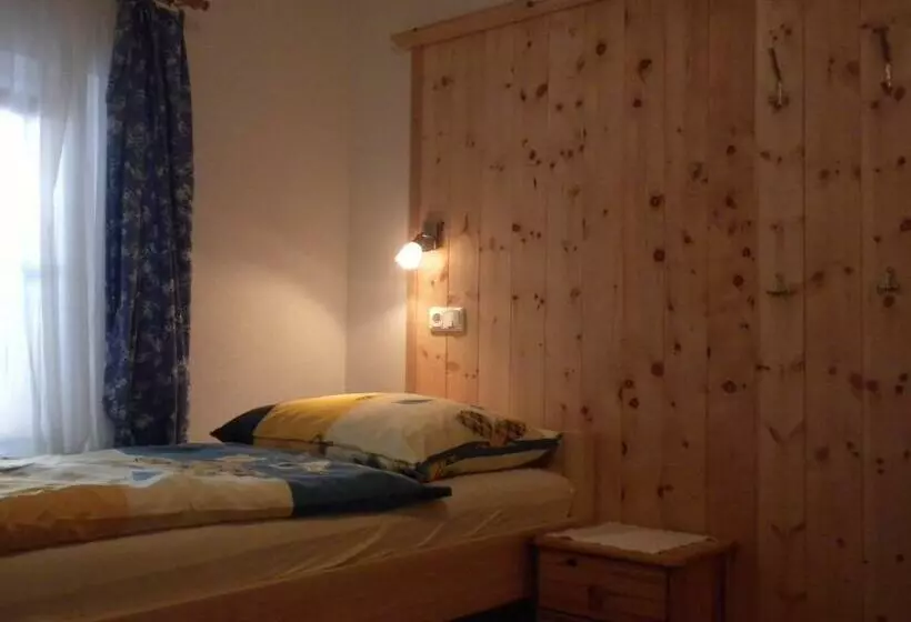 Huoneisto 2 Makuuhuonetta, Bio Urlaubshof Dansbach