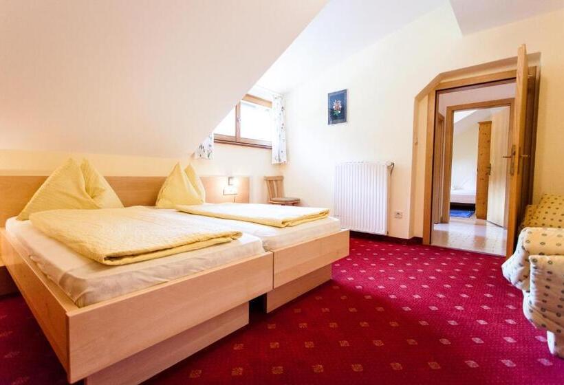 스탠다드 트리플 룸, Gasthof Steg