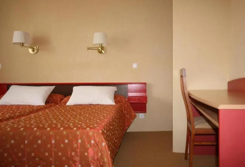 اتاق استاندارد سه نفره, Hôtel Atlantic