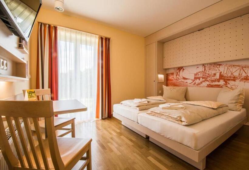 Номер Стандарт, Jufa Hotel Im Brückenkopfpark Jülich