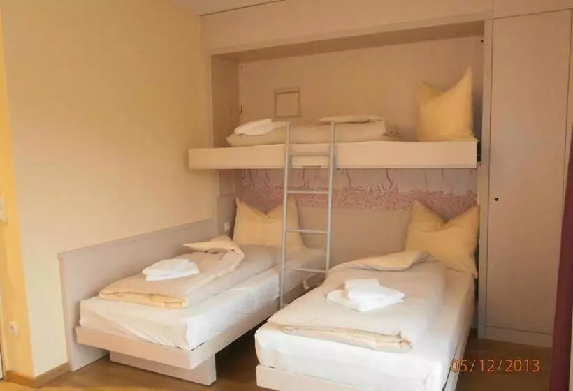 スタンダードトリプルルーム, Jufa Hotel Im Brückenkopfpark   Jülich