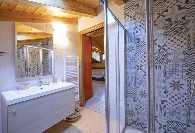 استودیوی استاندارد, Le Stanze Del Lago Apartments