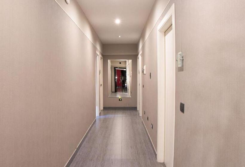 Номер Стандарт, Masaniello Luxury