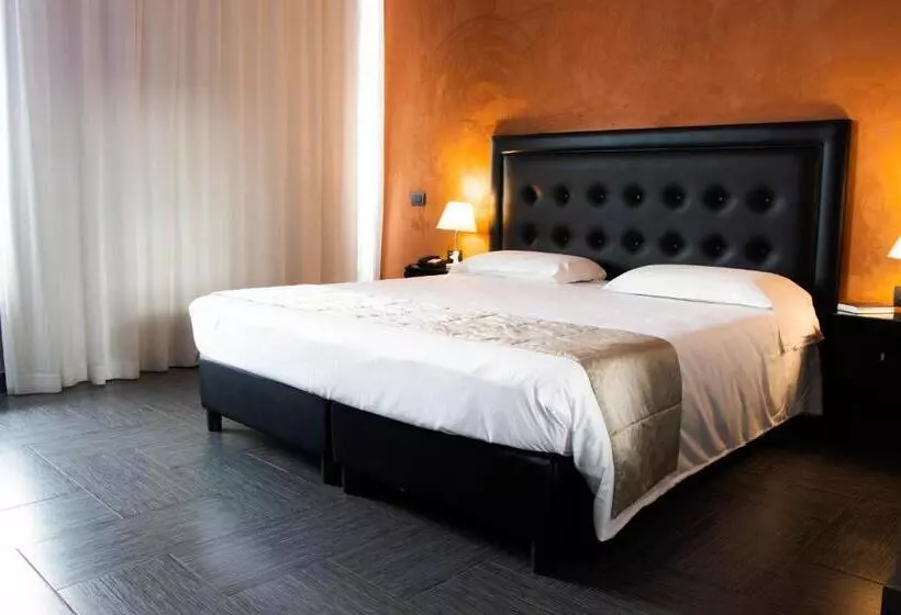 スーペリアールーム, Masaniello Luxury