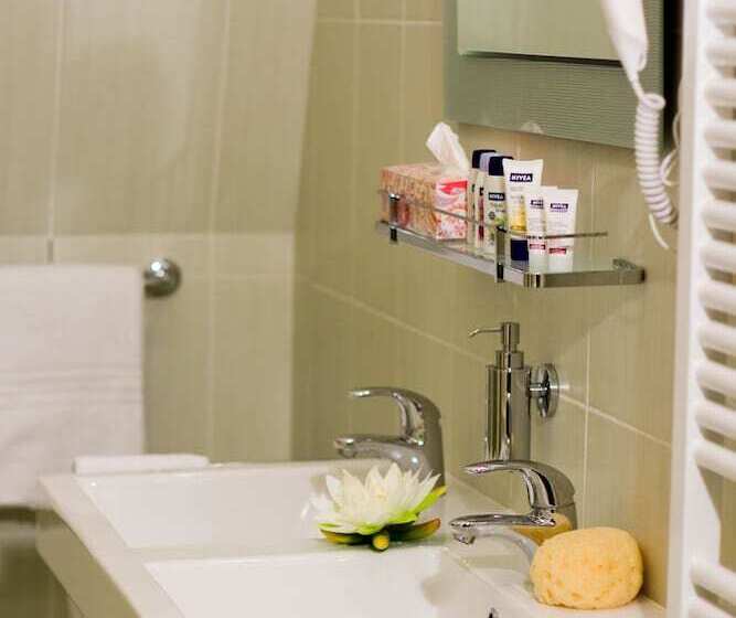 اتاق استاندارد, Castle Residence Praha