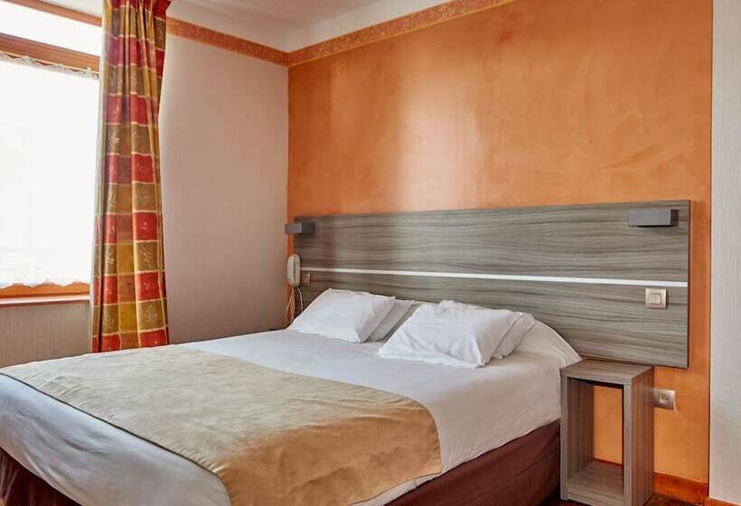 标准间, Au Relais Nivernais