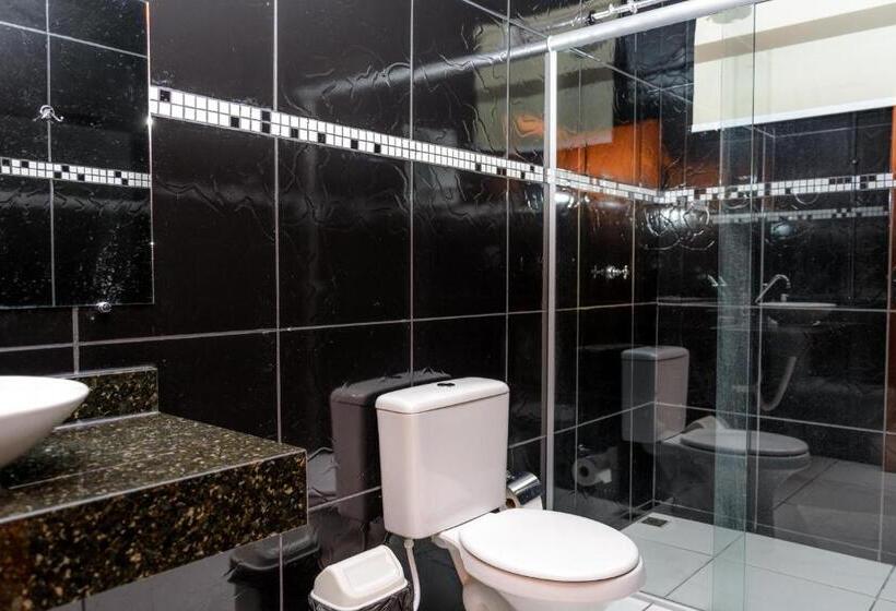 标准三人间, Caranda Eco Ville